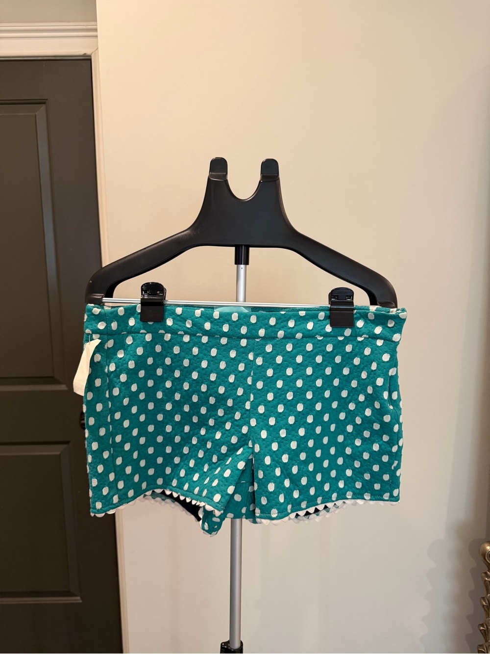 Judith March NWT Teal Polka Dot Pom Pom Trim Shorts L